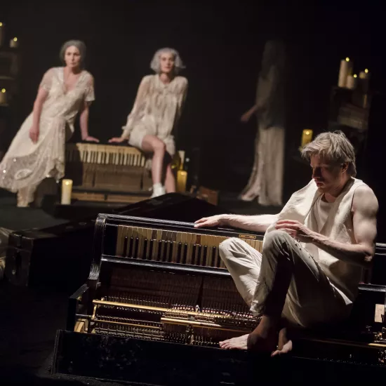 Monika Badowska, Natalia Klepacka, Paweł Paczesny, fot. Krzysztof Bieliński