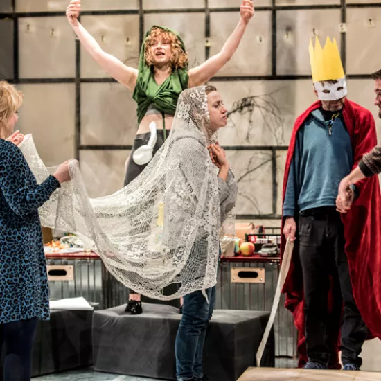 zdjęcie ze spektaklu Idioci, fot. Greg Noo-Wak 