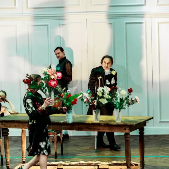 zdjęcie ze spektaklu Plac bohaterów, fot. Krzysztof Bieliński