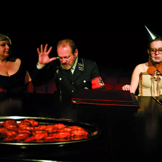 zdjęcie ze spektaklu Przed odejściem w stan spoczynku, fot. Ryszard Warcholiński 