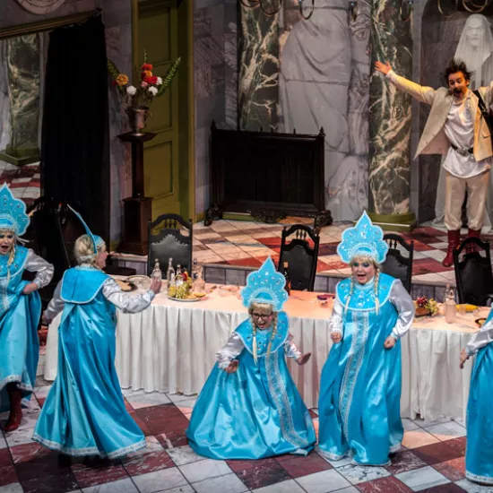 zdjęcie do spektaklu Baba Chanel, fot. Greg Noo-Wak 