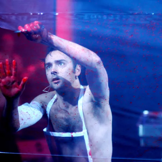 zdjęcie ze spektaklu Toporem w serce, fot. Greg Noo-Wak 