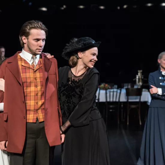 zdjęcie do spektaklu Trzy siostry, fot. Greg Noo-Wak 