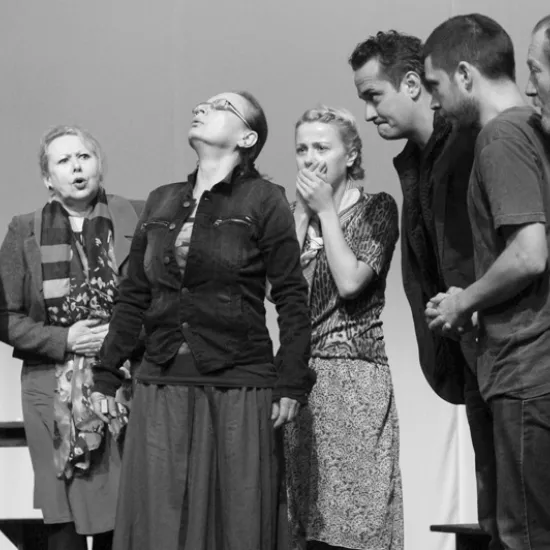 zdjęcie ze spektaklu kapliczka.pl, fot. Michał Grabowski 