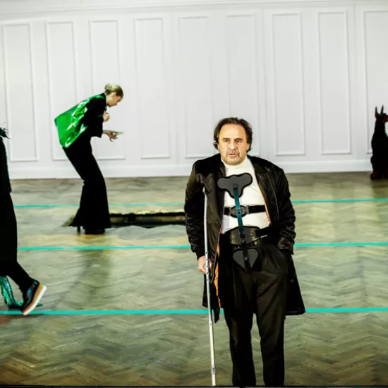 zdjęcie ze spektaklu Plac bohaterów, fot. Krzysztof Bieliński