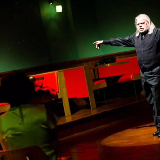 zdjęcie ze spektaklu Kaskada, fot. Krzysztof Bieliński