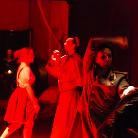 zdjęcie ze spektaklu Balkon, fot. Greg Noo-Wak