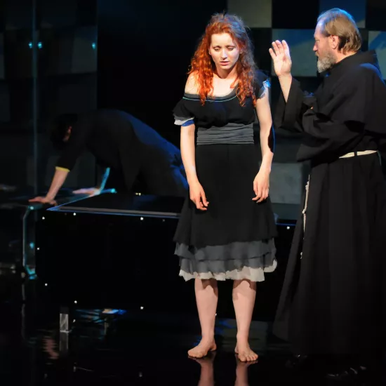 zdjęcie ze spektaklu Bramy raju, fot. Greg Noo-Wak