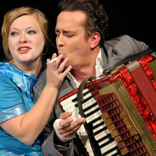 zdjęcie ze spektaklu Jajo węża, fot. Greg Noo-Wak 