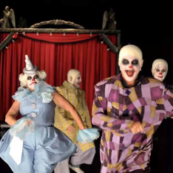 zdjęcie ze spektaklu Jajo węża, fot. Greg Noo-Wak 