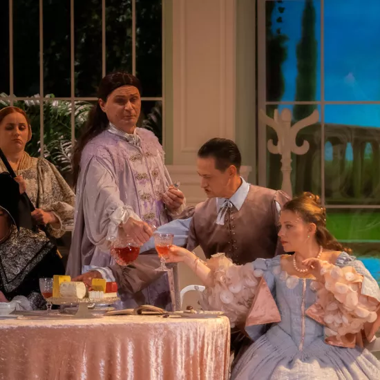 „Świętoszek", scena zbiorowa, fot. Mikołaj Pływacz