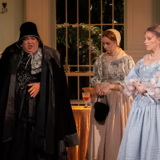 „Świętoszek", na zdjęciu: Paweł Tucholski, Iwona Dróżdż, Matylda Paszczenko, fot. Mikołaj Pływacz