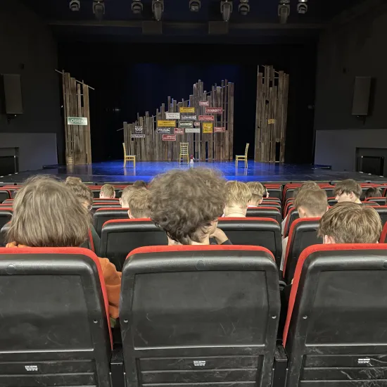 spektakl „Gwałtu, co się dzieje", Wojewódzkie Jaracza Wędrówki w Radomsku