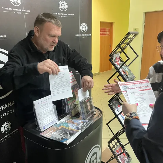 spektakl „Dwoje", Wojewódzkie Jaracza Wędrówki w Tomaszowie Mazowieckim