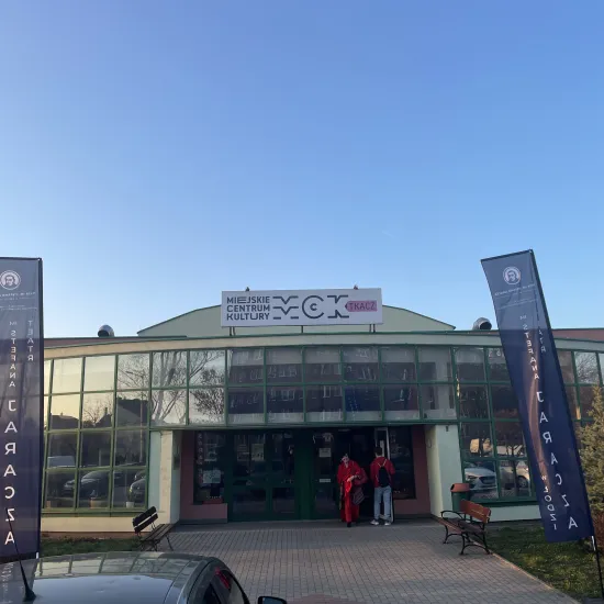 spektakl „Dwoje", Wojewódzkie Jaracza Wędrówki w Tomaszowie Mazowieckim