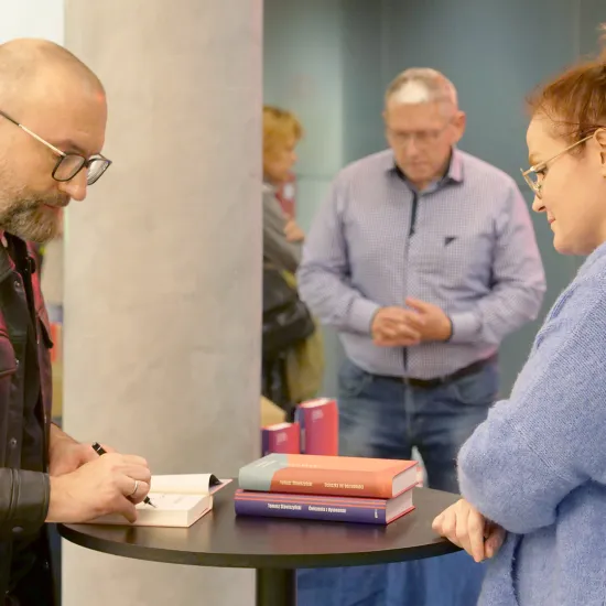 Rozmowy na czas chaosu z Tomaszem Stawiszyńskim